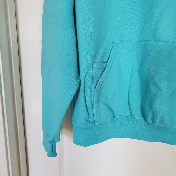 4 graphic volleyball sweatshirt in L and XL!! - Picture 12 of 16